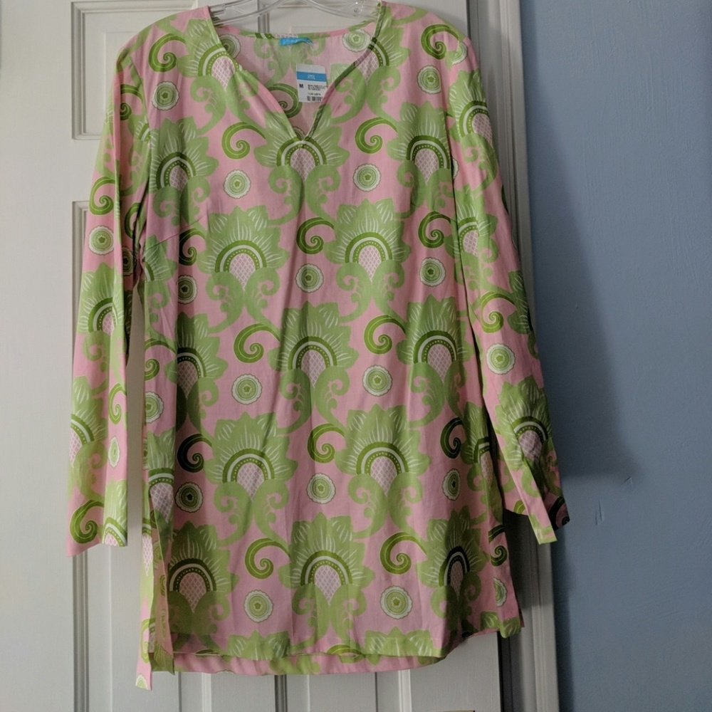 NWT J. McLaughlin tunic/cover up, size M.